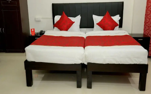 Le Frank By OYO Rooms