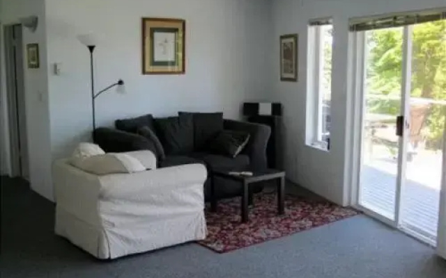 192 - Greenbank Getaway