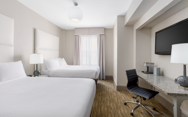 Holiday Inn Express Chicago - Magnificent Mile by IHG