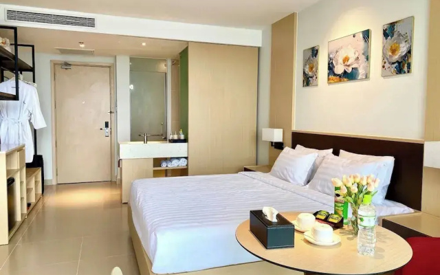 Arena Cam Ranh Ocean View Resort