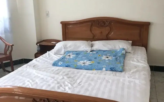 Tay Ho Hotel