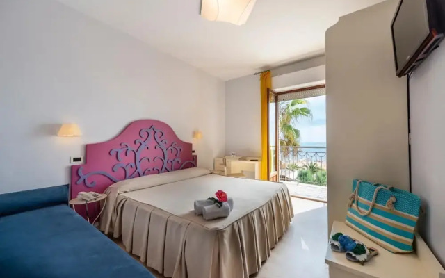 Hotel Dino