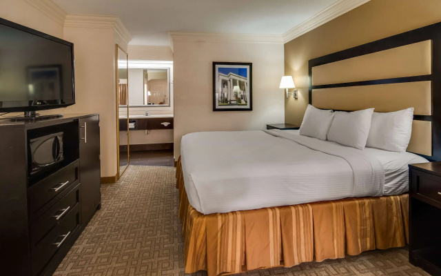 Best Western Inn & Suites of Macon