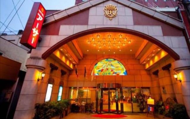 Hotel Arthur Beppu Беппу вид на фасад