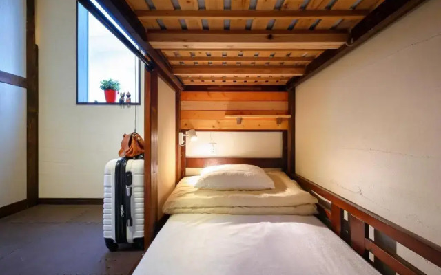 Guest House Umebachi - Hostel