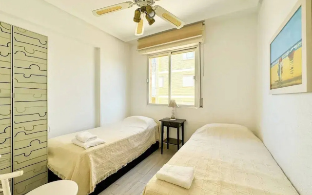 Large Apartment for 6 People on the Seaside
