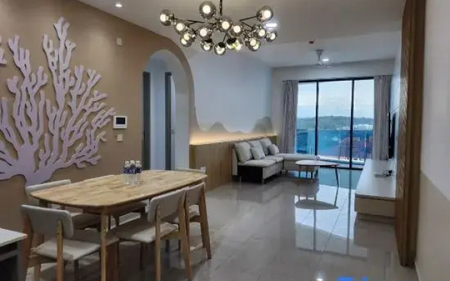 3 Bedroom Seaview Suite @ Coralbay by Ayuhouz