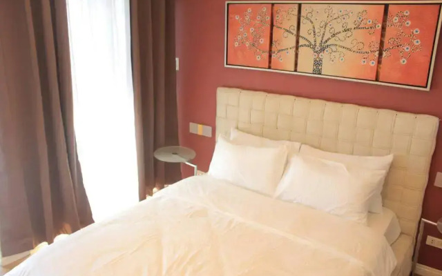 A2J BGC Luxury 1BR Suite Near Burgos Circle & Mall