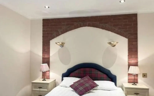 Spean Bridge Cottage