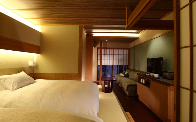 Yasaka Yutone Kyokoyado