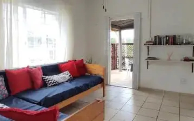 19 Marina Glen