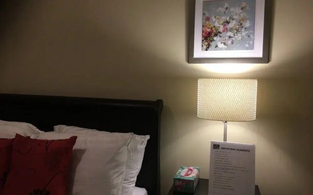 Duke Suites