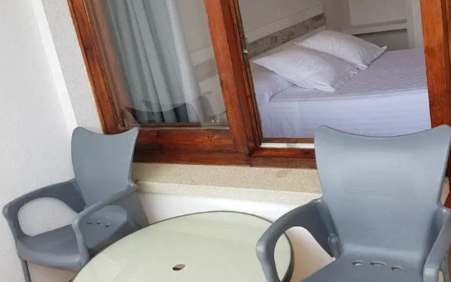 Hostal Restaurant Ondina