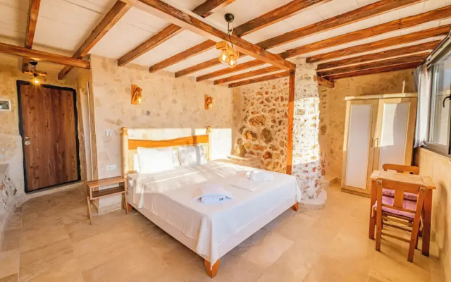 Lisia Sunset Hotel