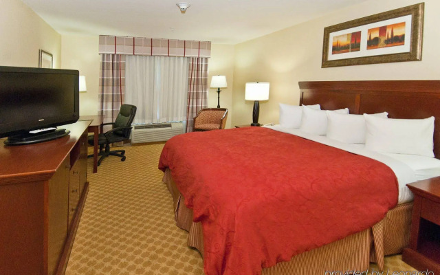 Comfort Inn & Suites Dothan Northside Plaza