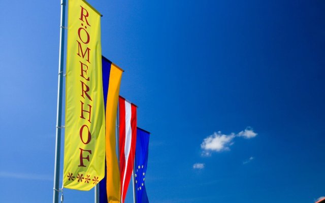 Отель Römerhof Австрия, Тульн-на-Дунае - отзывы, цены и фото номеров - забронировать отель Römerhof онлайн вид на фасад