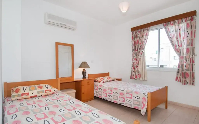 Oliva Faros Suite