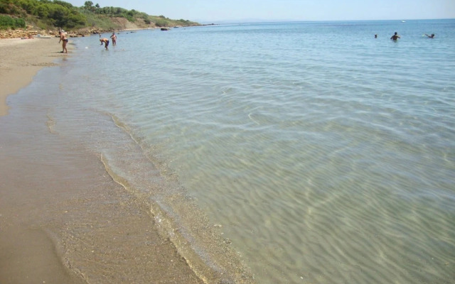 Two Room Apartment Near the Beach 1