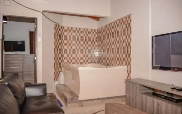 Poblado Brownstone