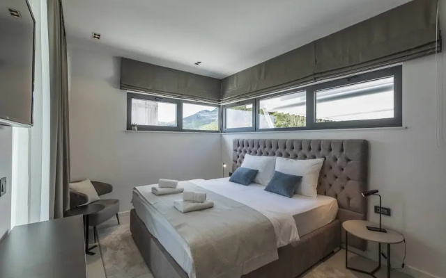 Villa Hedonist with Heated Pool