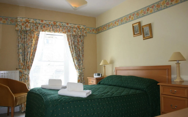 Yarn Market Hotel