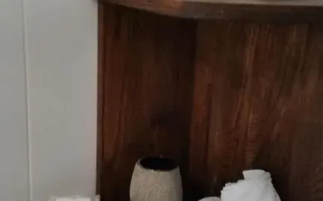 House IVA