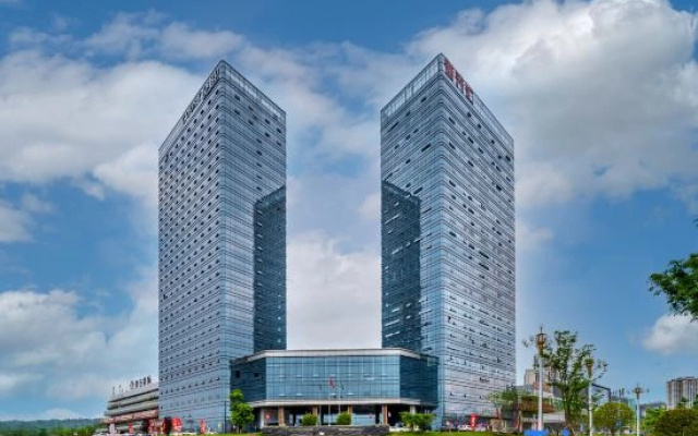 Rujia Rui Baiyun Hotel (Chongqing Jiangjin Shengquan Temple Subway Station)