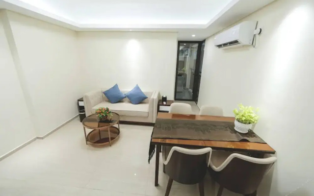 Prince Chen Su Apartment