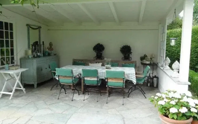 The Garden Guesthouse