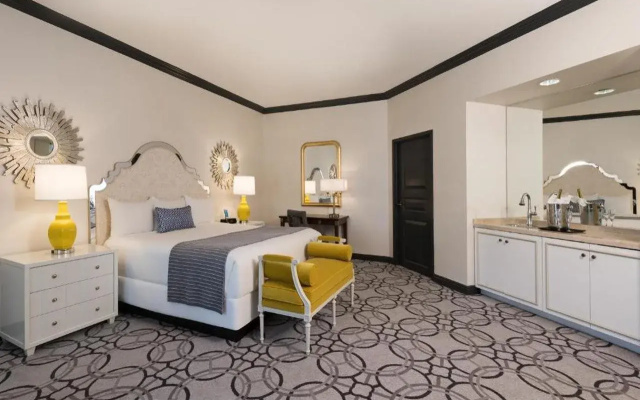 Курорт Paris Las Vegas Resort & Casino