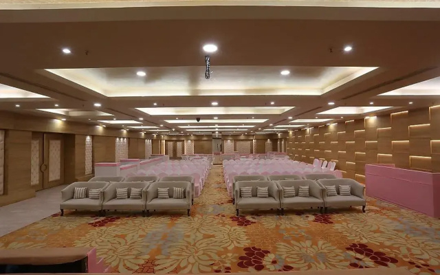Ymca International Centre Hotel