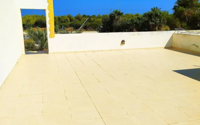 Salamina Houses