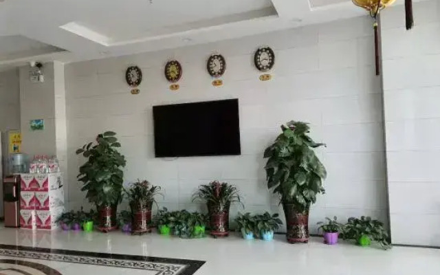 Aksai Yulian Hotel