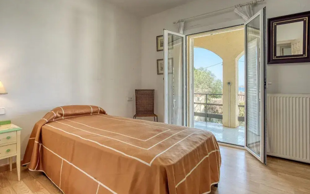 House in Roses With Pool Near La Punta Beach