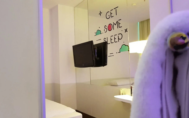 J Icon Hip Hotel