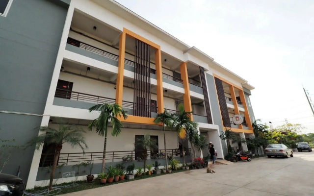 Ban Suan Dokmai