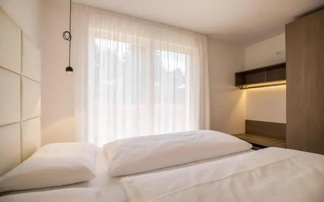 Apartment Cinch Residence Bun Ste