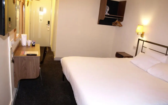 247 Hotel