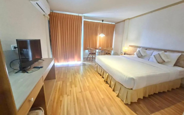 Takiab Beach Resort