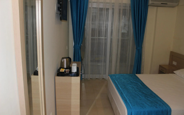 Berry Bella Hotel