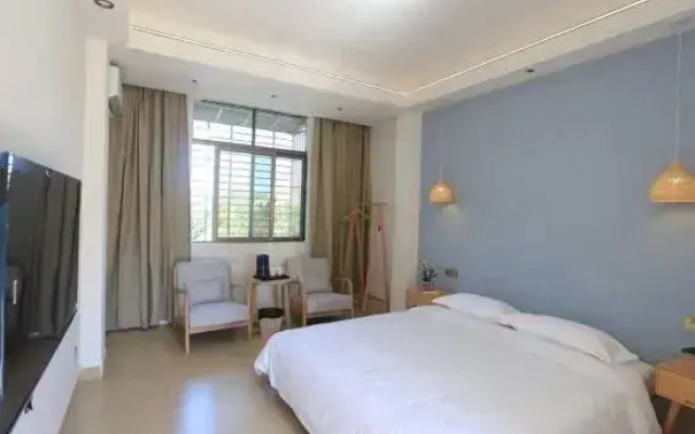 Lingshui Yinanwan Homestay (Nanwan Monkey Island Branch)
