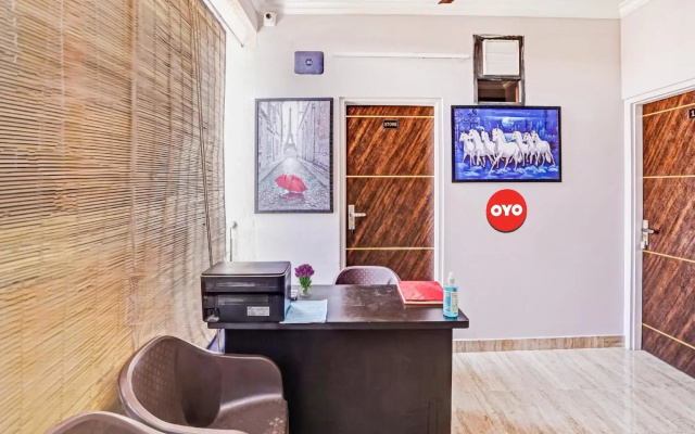 OYO 88049 Royal Rajputana