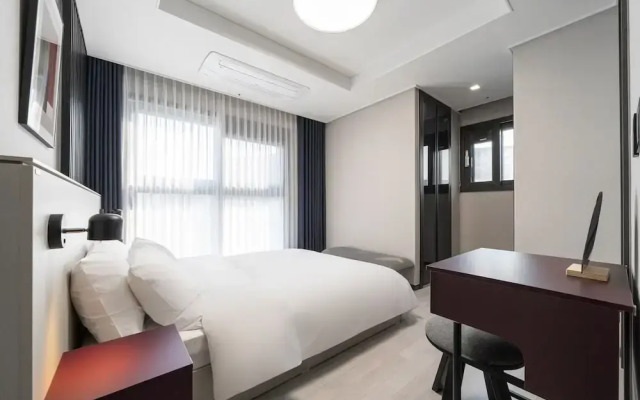 Le Collective Busan Gijang