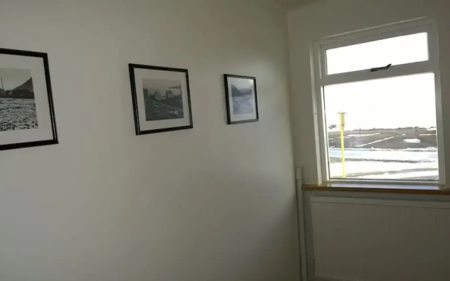 Budget Apartment with Ocean View