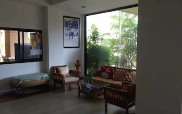 Benjamart Residence