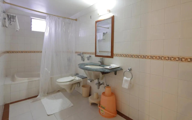 Hotel Apex Surat