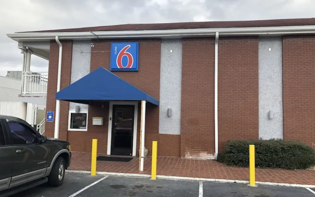 Ramada Inn Brunswick