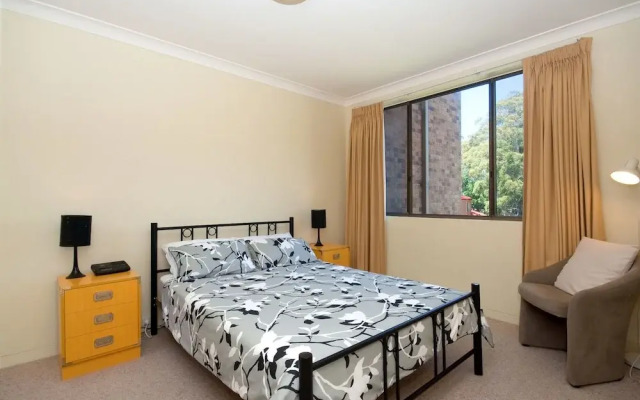 St George, Unit 8/19 Weatherly Close