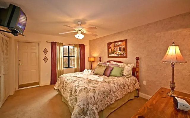 Riverfront Relaxation 2 Bedroom Home
