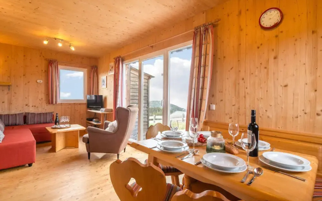 Mountain Chalet in Klippitztörl Near Forest With Garden & Parking